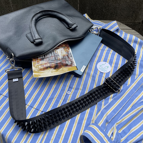 お試し価格】まっ黒スタッズシートベルトショルダーストラップ 楽器