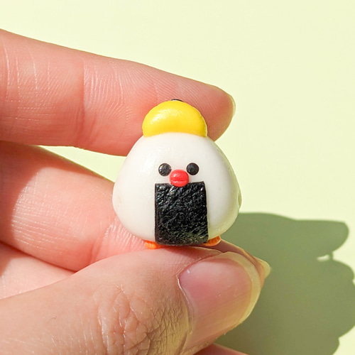 むっちりころころおにぎりどりストラップ キーホルダー タカハシ 通販