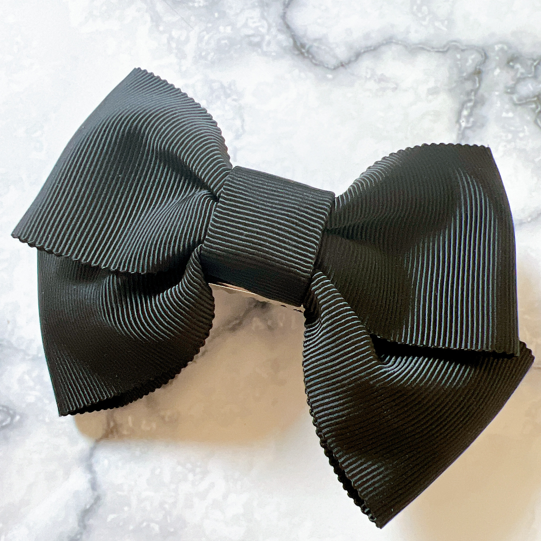 黒リボン装飾ヘアクリップ BONLECILL noir ヘアクリップ 「BONLECILL noir」ビッグ