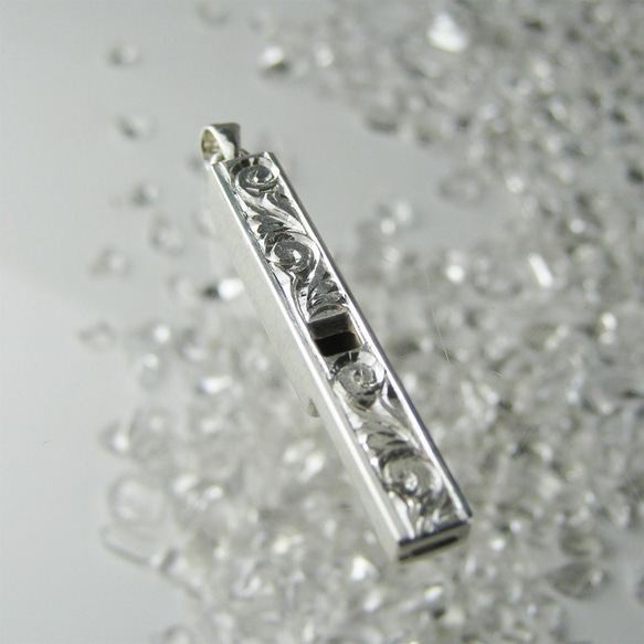 地震!?】銀の笛 ペンダント シルバー ホイッスル 和彫りが効いた、細身