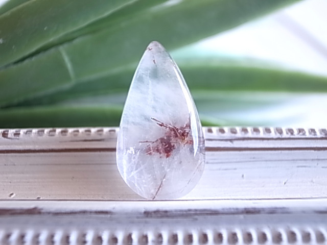 リモナイトルチルインクォーツ　ブラジル産　ルース　天然石