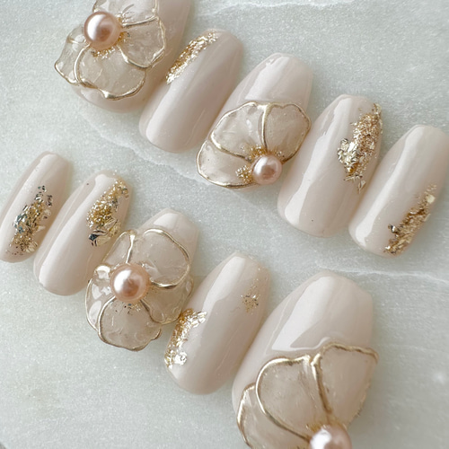 ブライダルにも◎華やかぷっくりフラワーネイル ネイルチップ（つけ爪