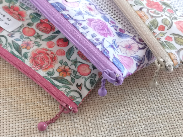 ハンドメイド　歯ブラシケース　メッシュ ラミネート ポーチ　リバティ　ペンローズ 5枚目の画像