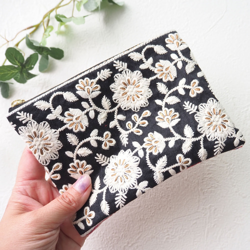 【なごみ╰⁠(⁠*⁠´⁠︶⁠`⁠*⁠)⁠さま専用】ラリーキルト　インド刺繍 インド刺繍リボン＆カンタキルト（コインケース/刺繍リボン/インド