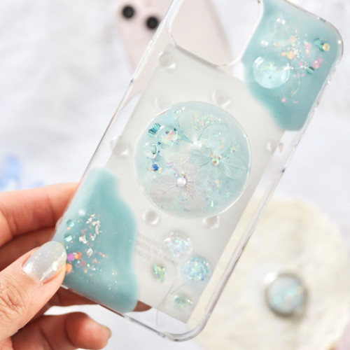 あめもよう⋆̩☂︎*̣̩紫陽花✾.スマホグリップ付き 押し花スマホケース
