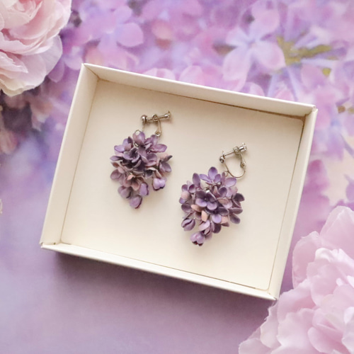 ライラック*パープル 革花ピアス・イヤリング/夏/6月誕生花/2024