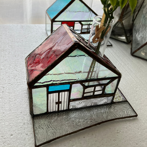 お家型一輪挿し ステンドグラス 一輪挿し・花瓶・花器 ステンドグラス