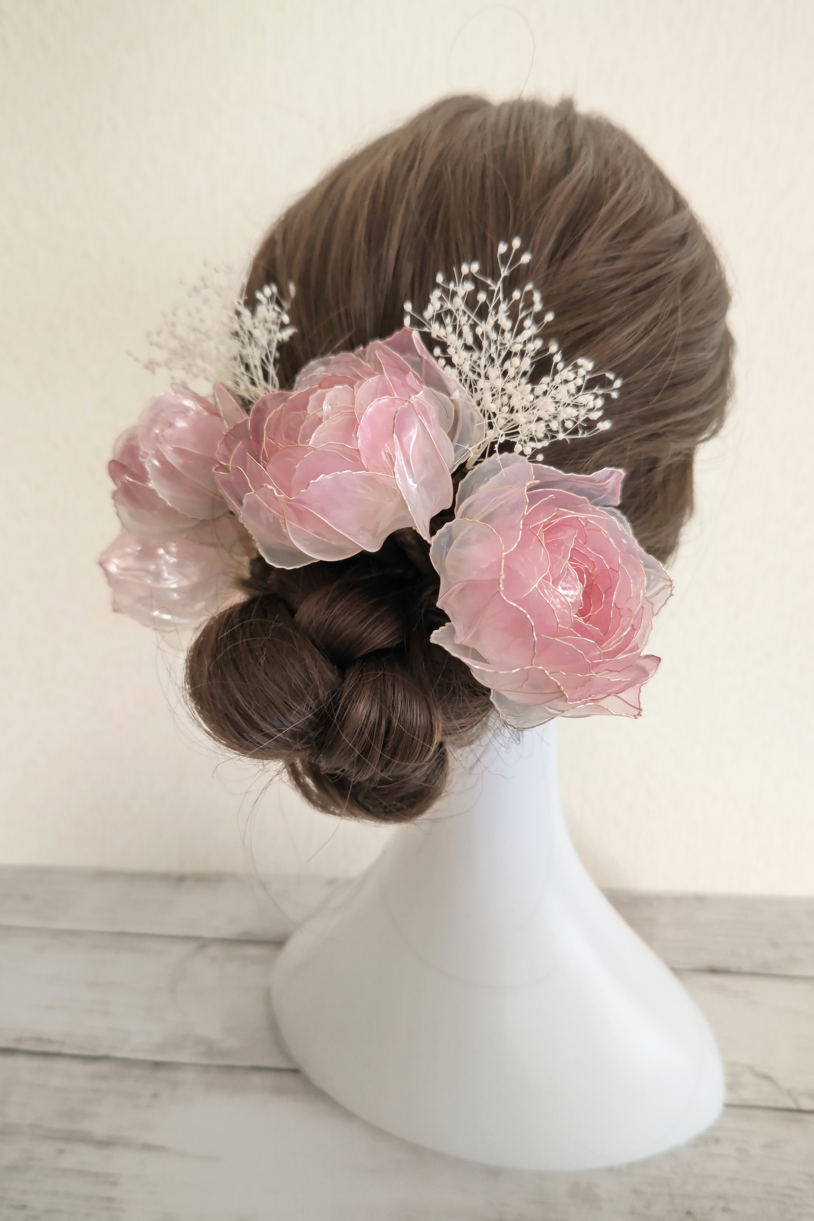 人気定番の ALEXANDRE フラワーヘアアクセサリー ヘアアクセサリー