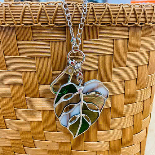 モンステラのバッグチャーム」 ステンドグラス バッグチャーム グラス
