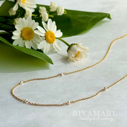 素肌に馴染むスキンジュエリー 超極小淡水パール 希少 超極小真珠