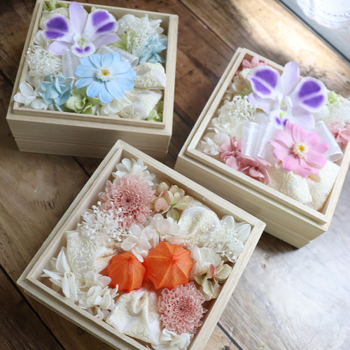 ほんわか全開幼なじみ 涼花 4枚セット お悔やみ 初盆 お供え プリザーブドフラワー 線香 セット 「夏桐