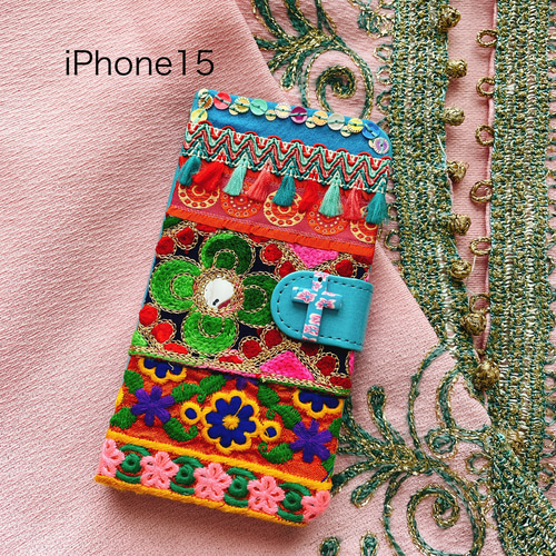 iPhone15 2日以内発送】エスニックな ターコイズブルー刺繍 手帳型