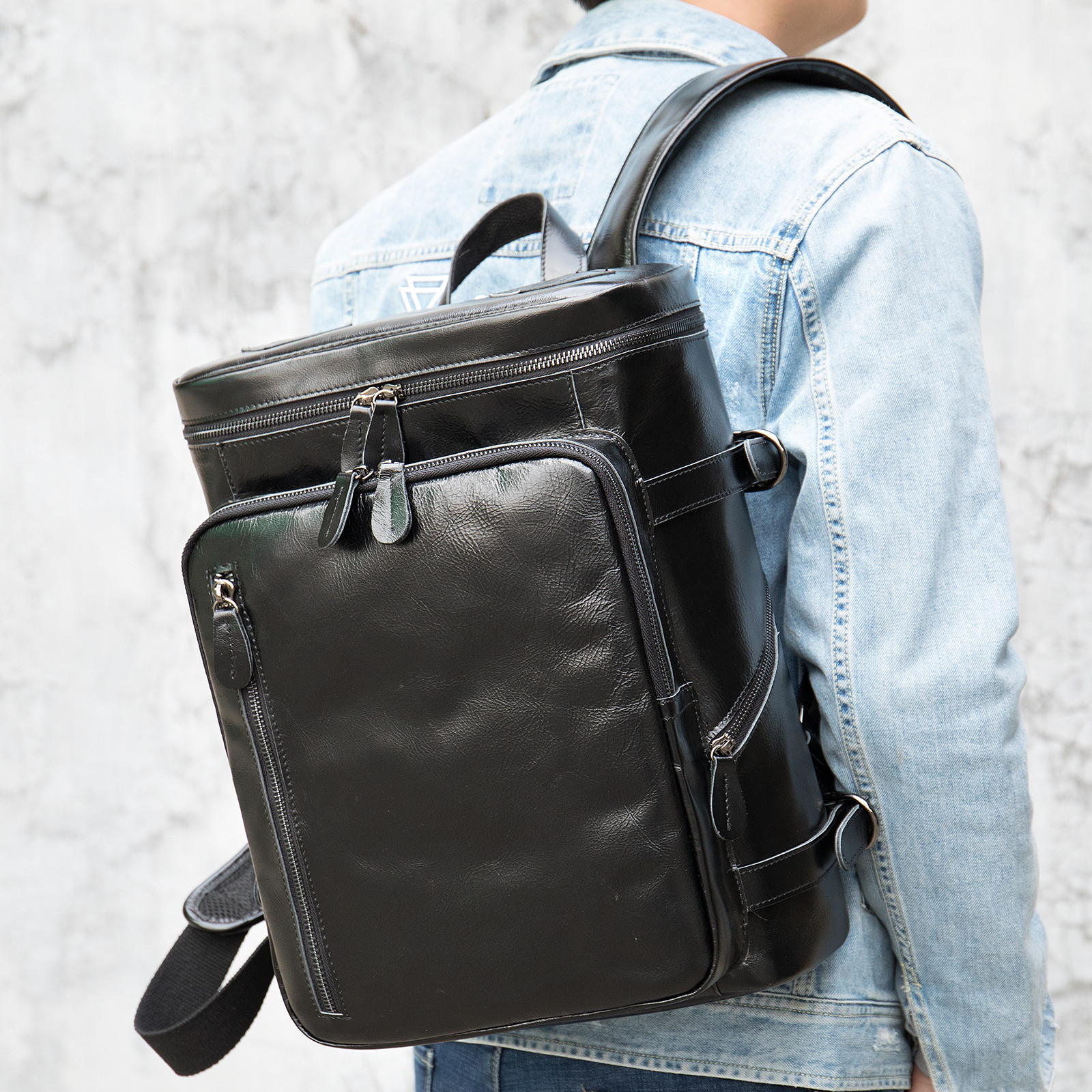 ♦バックパック♦出張や旅行の準備はこれ一つで完璧 ♦ラップトップバッグ♦送料無料