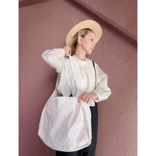 RATA❤️デザイン&紐も2way❣️ヴィンテージゴールド❤️かっこいい