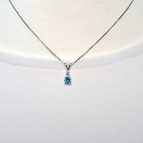 小さなモアサナイト 奇跡の輝き パライバトルマリン人工宝石 S925