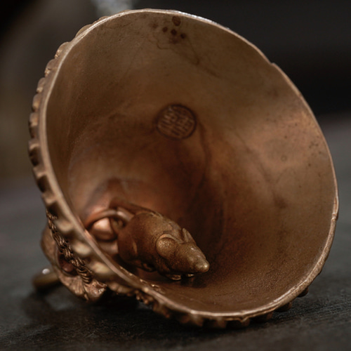 フクロウのベル 真鍮メタルチャーム レトロ動物キーホルダー バッグ