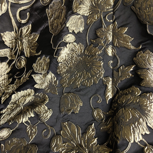 M&KYOKO 生地ジャケット 花柄ジャカード 上品 金黒です花柄 ジャカード織りの生地 ☆生地幅約155cm×長さ50cm