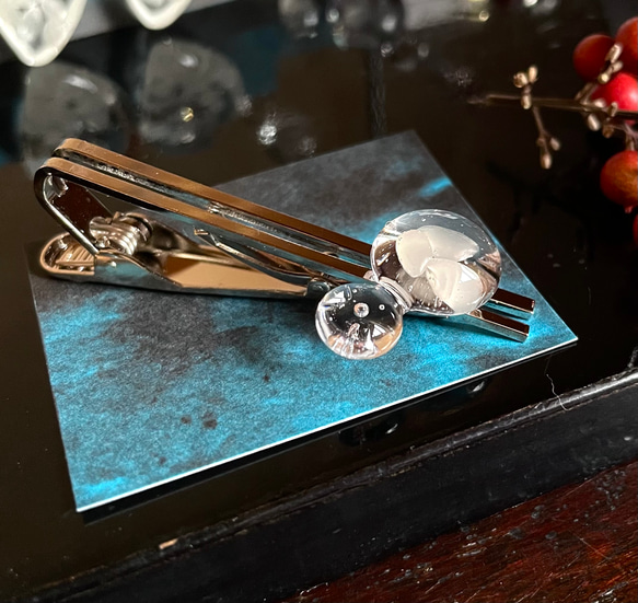 ポタリ、お米の水滴ネクタイピン タイピン・カフス ユキマグレコモノ