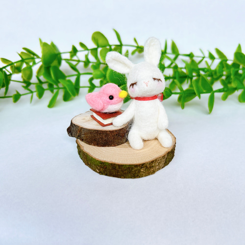 ♡リース♡ リボン 羊毛フェルト もこもこ うさぎ 冬 一点物