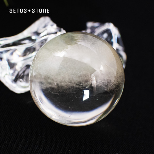 ルチル水晶（ラビットヘアルチルクォーツ）【天然石