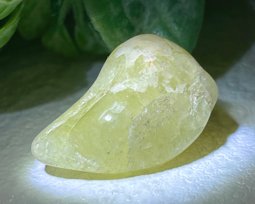 太陽の贈り物✨ 虹入り ヘリオドール ゴールデン ベリル 原石 タンブル