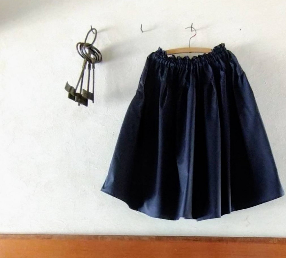 受注製作✨タックのワイドガウチョパンツ✨さらさらネイビー