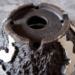 7号貫入白化粧黒平鉢374　塊根植物　多肉植物　盆栽　植木鉢　作家鉢　沖縄 6枚目の画像