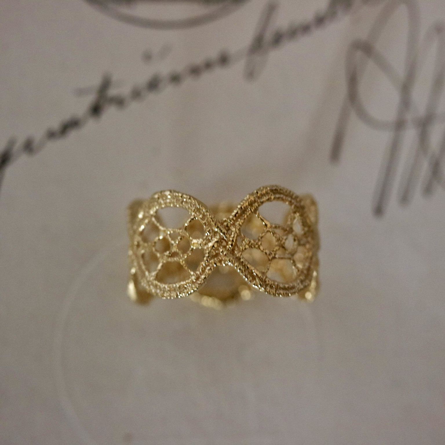 -スピンドル- アンティークレースのゴールドリング