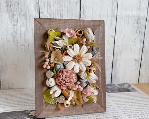 フレームアレンジ 壁掛け置き兼用 12x16cm プリザーブドフラワー MUM