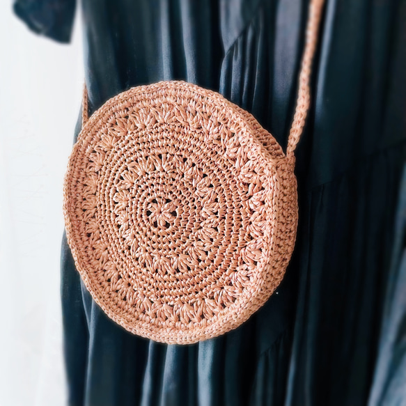 手編みのmaruかごバッグ（ブラウン） 1枚目の画像