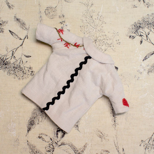 ❤️ブライスアウトフィット❤️4点 帽子付き素敵なお洋服セット ブライスアウトフィット 可愛いお洋服セット その他人形 Doll