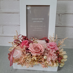 ガラスドームのアレンジメント プリザーブドフラワー ピンク系 お誕生