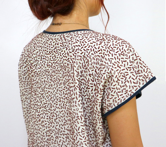 手仕事が美しい刺し子刺繍ワンピース、チェンマイ、ヤオ族、オールシーズン 