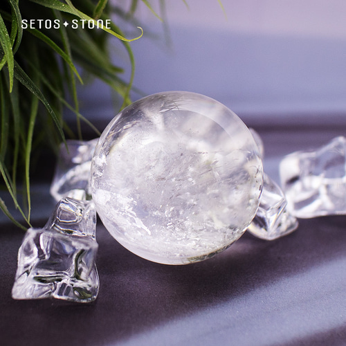 ブラジル産水晶球（虹あり）【天然石】（クリスタル Crystal