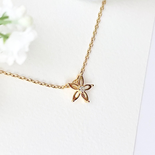 さりげない一輪花 大人かわいいネックレス ネックレス・ペンダント  