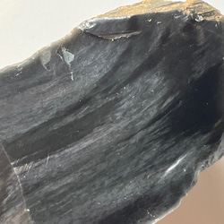 これは！黒曜石！綺麗！守ってくれそう！目標達成！ 霧ヶ峰高原産黒曜石 ~Kirigamine Obsidian~ | 虹石屋
