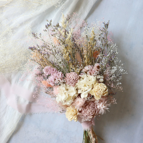 ピンクのスワッグ ウェディングブーケ ドライフラワーブーケ 誕生日