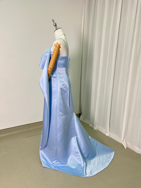 送料無料！上品！パーティードレス オフホワイト キャミソール 前撮り 音楽会/挙式 エレガント ロングドレス バスト 　　ウェスト CoCo