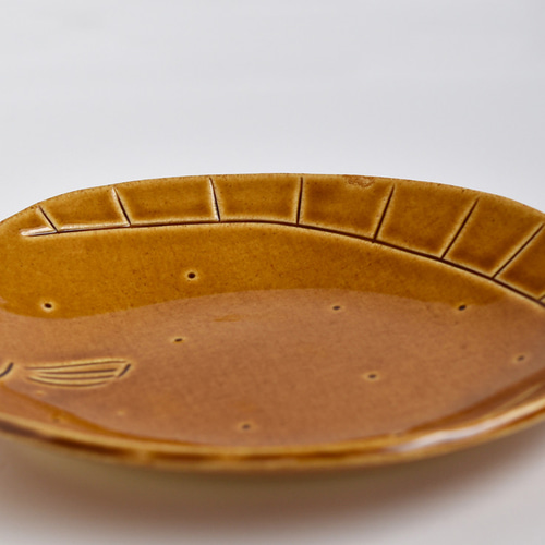 ヒラメ皿 中皿 おりでちせ 通販 17831900｜Creema(クリーマ