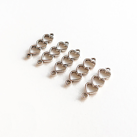 3連ハートのチャーム 5個セット オルゴナイト ハンドメイド 3連ハートのチャーム 5個セット オルゴナイト ハンドメイド