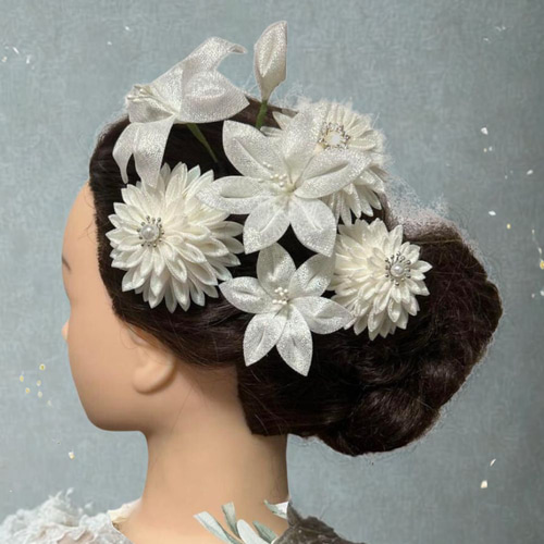 ❁︎ゆう様❁︎ 成人式 卒業式 結婚式 髪飾り 結華（S056）｜白百合と白ダリアの髪飾り成人式・卒業式・結婚式