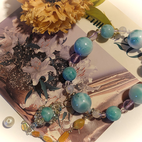 宝石質 大玉15mm ラリマーのデザインブレスレット（チャーム付き  