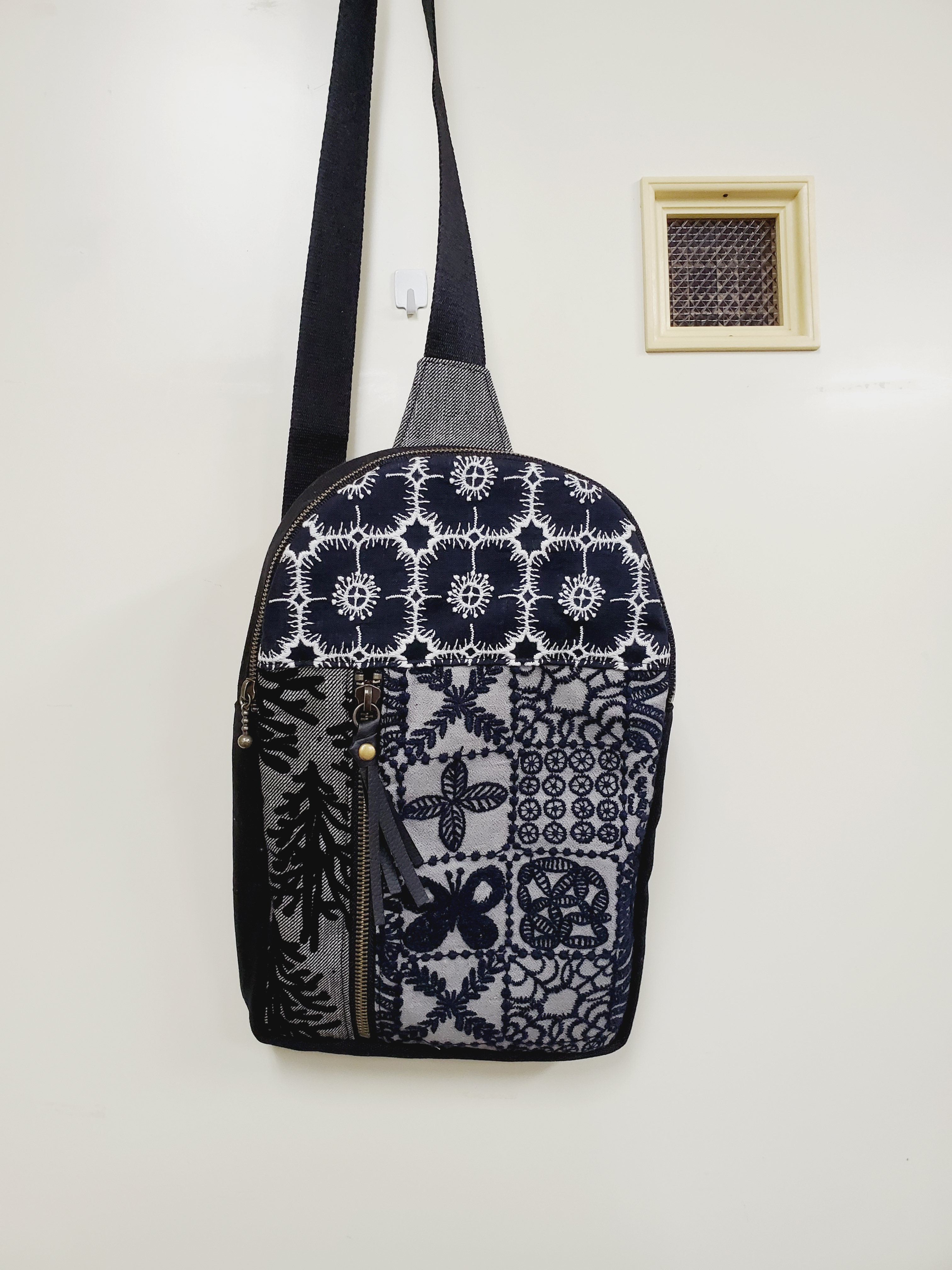 ミナペルホネンハンドメイドボディバッグ