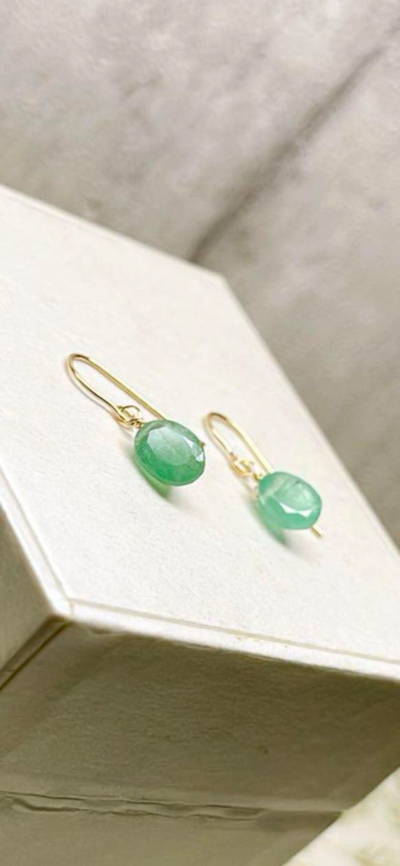 クレオパトラが愛した石:エメラルド 14kgfピアス ピアス（フック