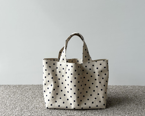 Merci 水玉模様　トートバッグ　2025SS 新品未使用 水玉模様トートバッグ（イラスト付き） - メルカリ