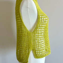 夏にピッタリ 透かし編みノースリーブニット 5枚目の画像