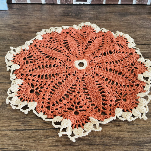 ハンドメイドレース編みドイリーオーダー受付レース糸インテリアコースターレース編み ハンドメイドレース編みドイリーオーダー受付レース糸インテ