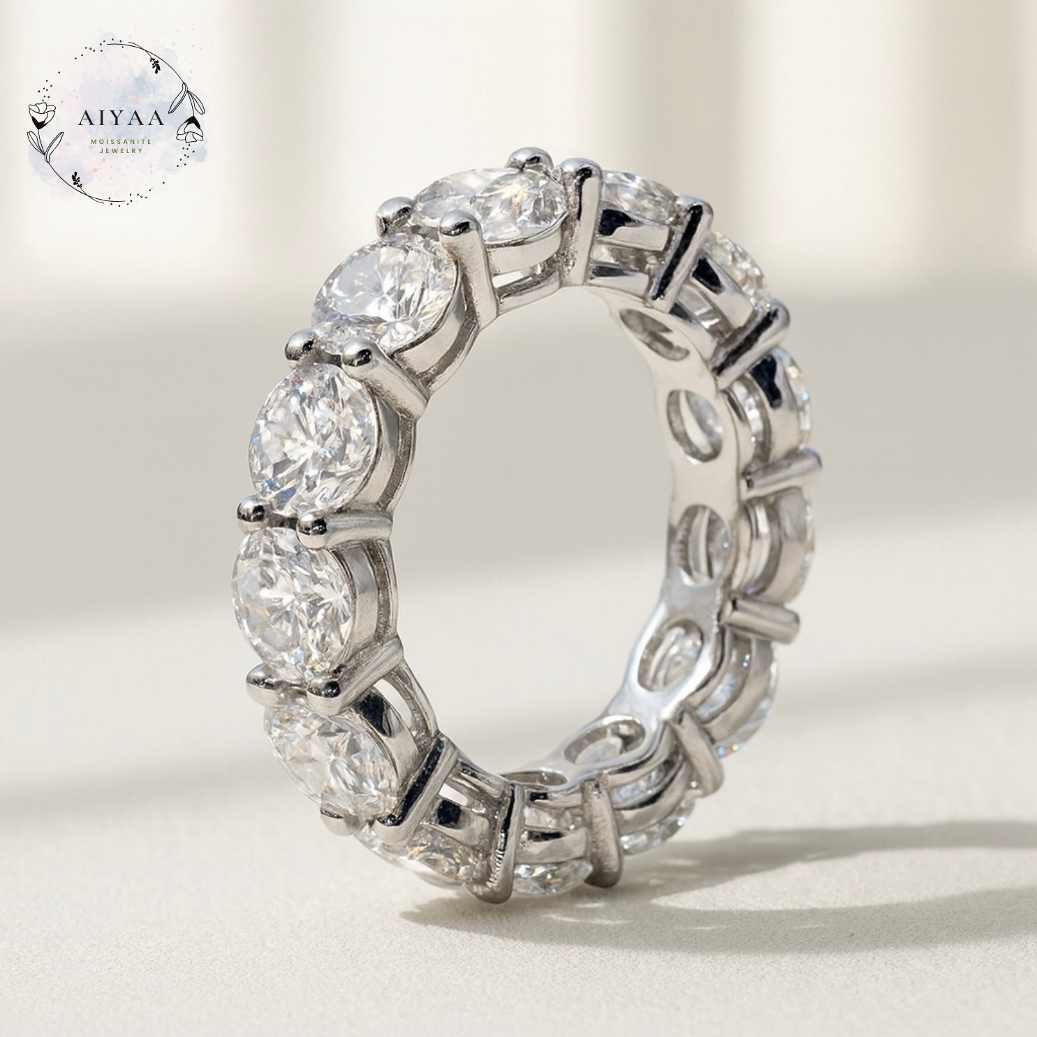 モアサナイト VVS1 5mm フルエタニティ｜一周輝く大粒ラウンドのプレミアムリング