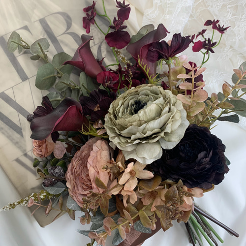 ボルドーカラー♡ブラウンのシックなウェディングブーケ＆ブートニア  