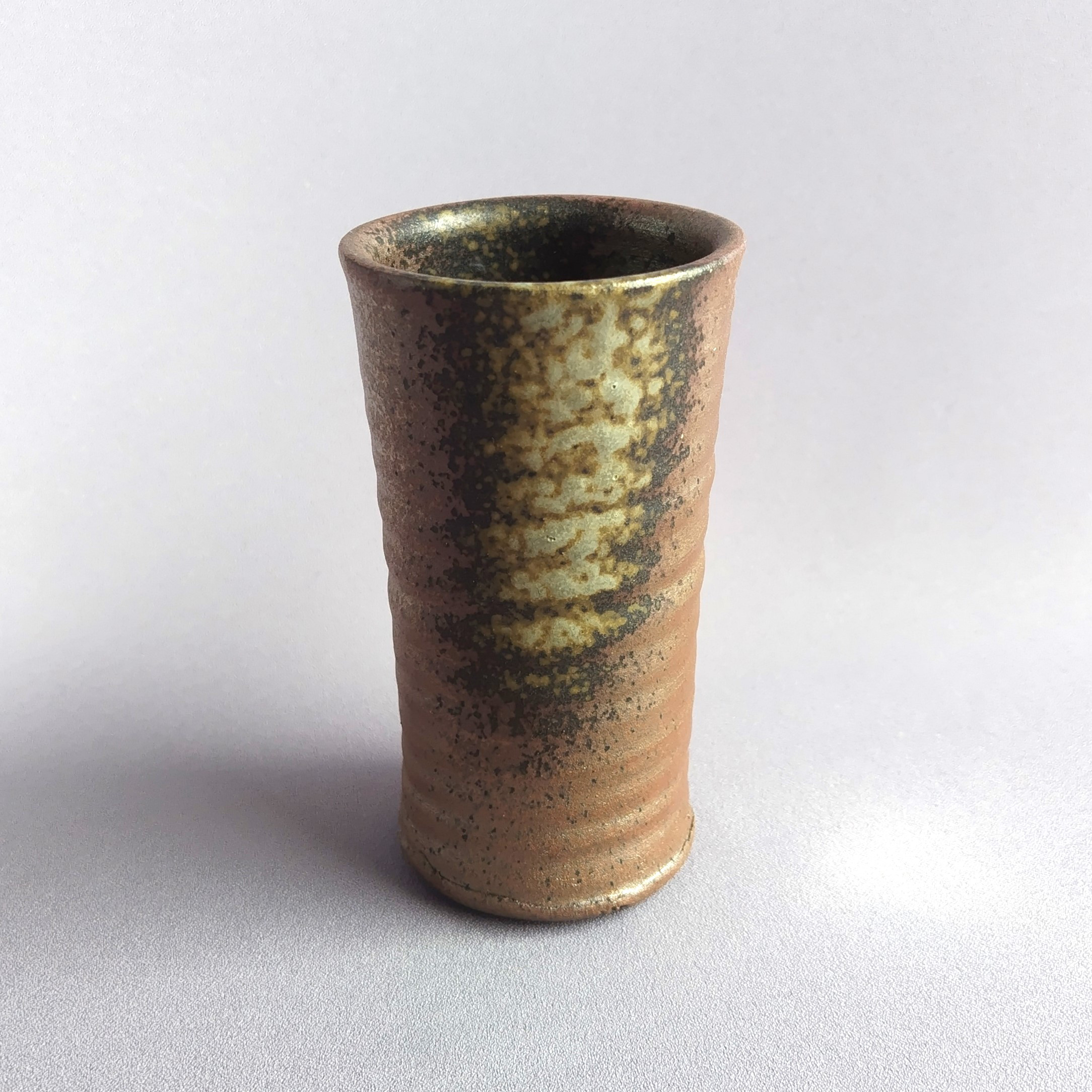 ビアカップ　焼締め　薪窯　【商品番号：00519_A-B】 4,100円